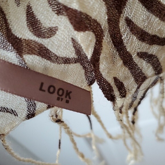LOOK BY M SILK COTTON ANIMAL PRINT ZEBRA SCARF WRAP FRINGE BROWN CREAM - Picture 6 of 11